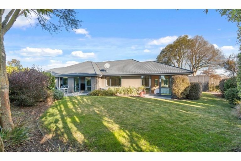 Photo of property in 26 Coppinger Terrace, Aidanfield, Christchurch, 8025