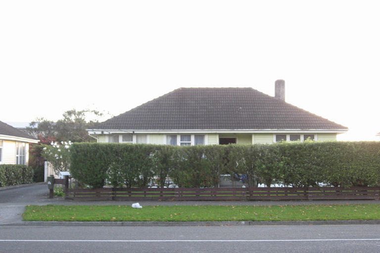 Photo of property in 15 Treadwell Street, Naenae, Lower Hutt, 5011