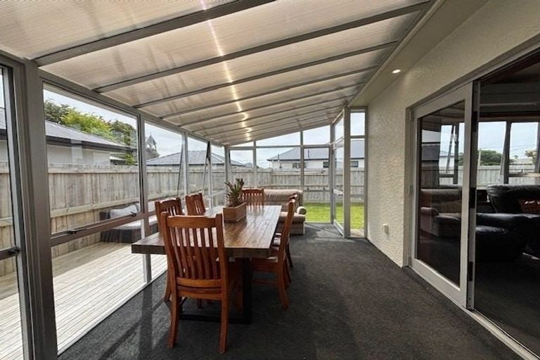 Photo of property in 18 Renfrew Street, Waikiwi, Invercargill, 9810