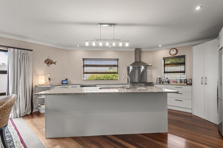 Photo of property in 42 Collingwood Street, Hokowhitu, Palmerston North, 4410