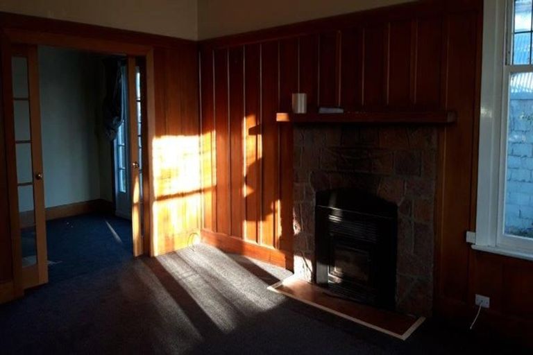 Photo of property in 27 Avonhead Road, Avonhead, Christchurch, 8042