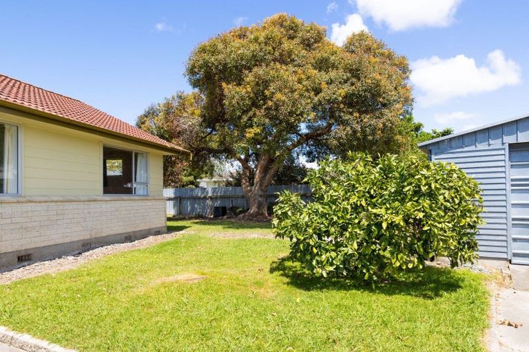Photo of property in 30 Shortland Street, Tamatea, Napier, 4112