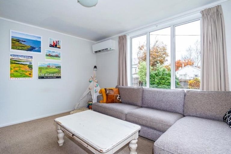 Photo of property in 24 Market Street, Watlington, Timaru, 7910