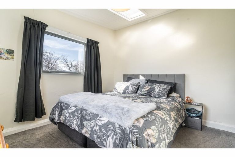 Photo of property in 22 Clutha Street, Alexandra, 9320