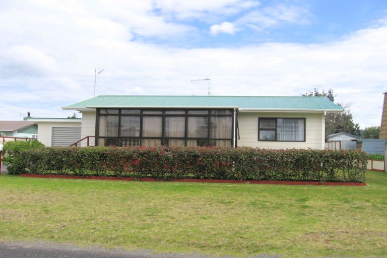 Photo of property in 309 Beverley Terrace, Whangamata, 3620