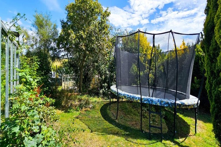 Photo of property in 97 Tiverton Street, Palmerston, 9430