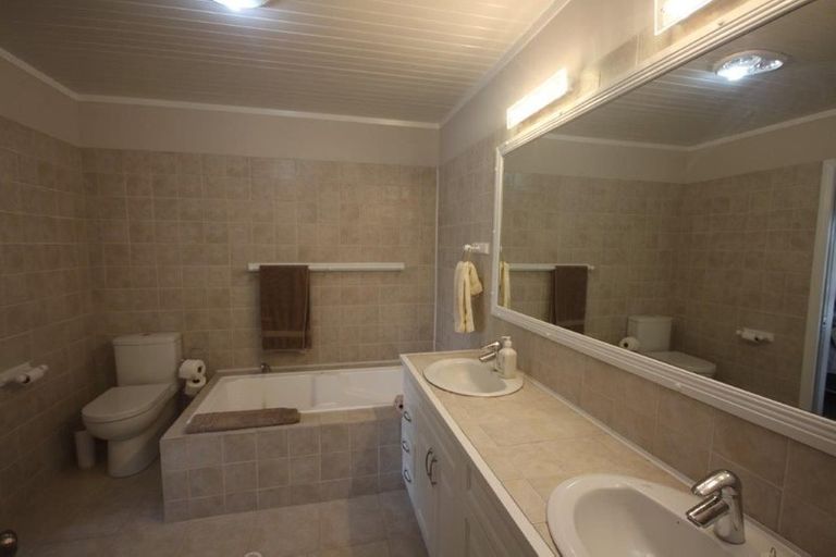 Photo of property in 2/1336 Pukuatua Street, Rotorua, 3010