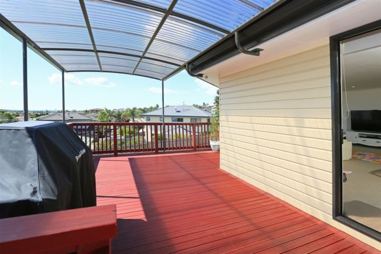 Photo of property in 23 Brittany Drive, Henderson, Auckland, 0612