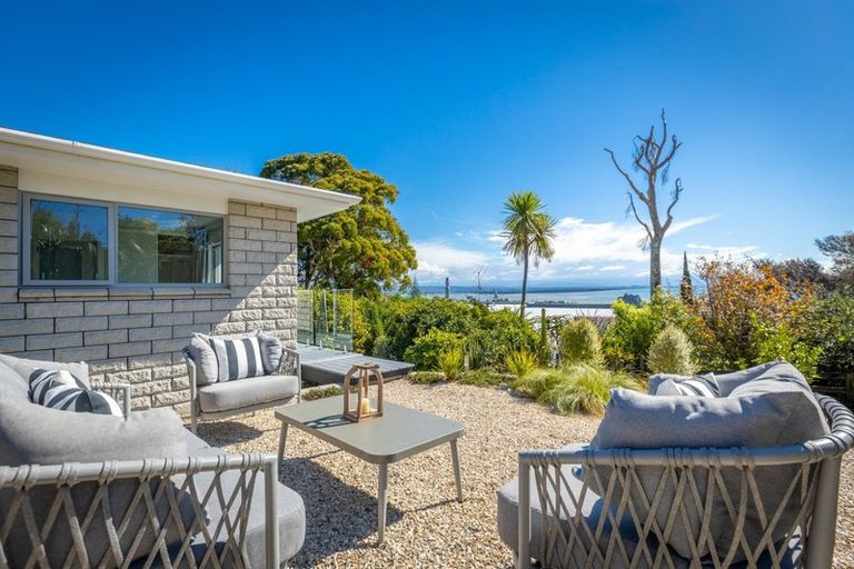 Photo of property in 72a Tosswill Road, Tahunanui, Nelson, 7011