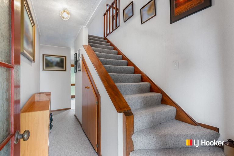 Photo of property in 16 Walton Park Avenue, Fairfield, Dunedin, 9018