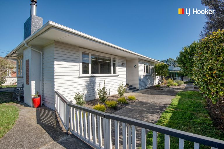 Photo of property in 12 Montrose Street, Mosgiel, 9024