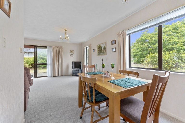 Photo of property in 11 Ferndale Place, Feilding, 4702