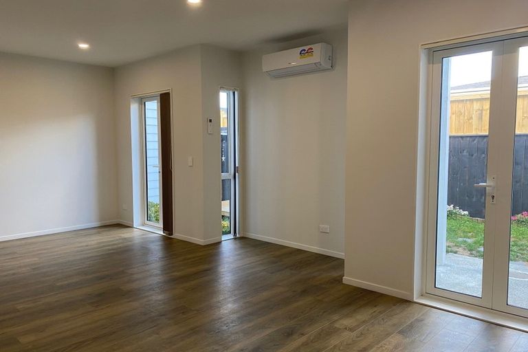 Photo of property in 9 Riroriro Close, Papakura, 2110