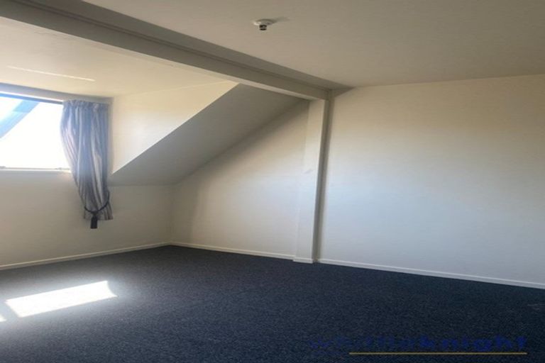 Photo of property in 2/35 Brockworth Place, Riccarton, Christchurch, 8011