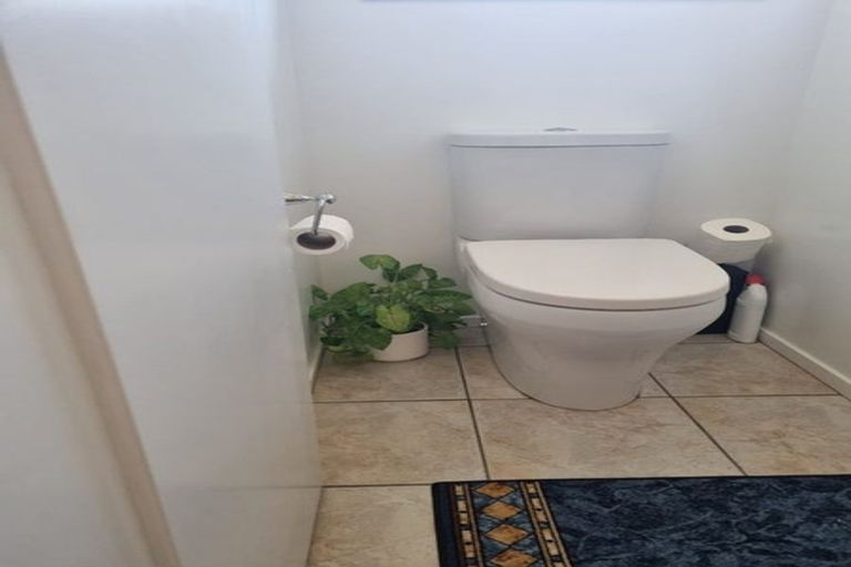 Photo of property in 2 Byron Street, Leamington, Cambridge, 3432