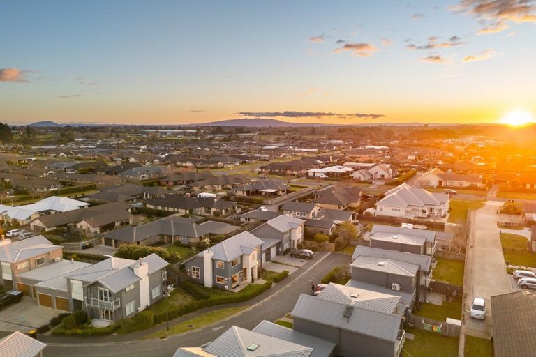 Photo of property in 9 Tucker Close, Leamington, Cambridge, 3432