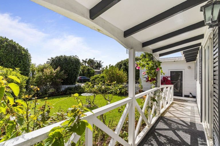Photo of property in 64 Kon Tiki Road, Whiritoa, Whangamata, 3691