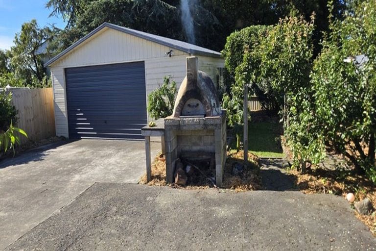 Photo of property in 20 Gladson Avenue, Sockburn, Christchurch, 8042