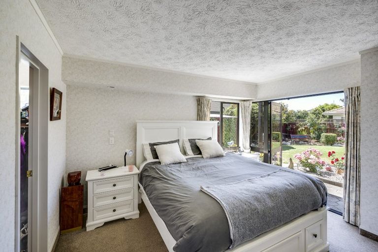 Photo of property in 1 Hyatt Grove, Greenmeadows, Napier, 4112