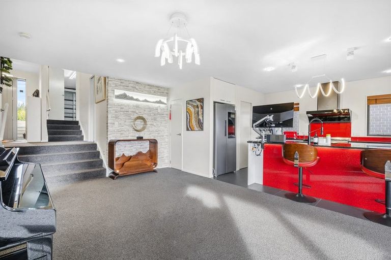 Photo of property in 85 Endeavour Drive, Whitby, Porirua, 5024