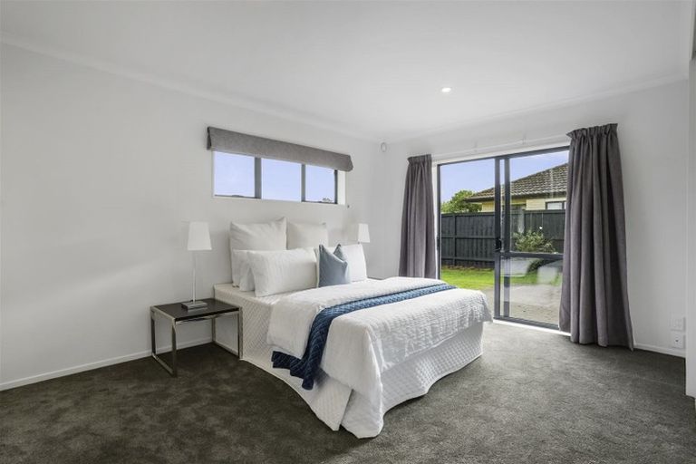 Photo of property in 34 Sandwick Drive, Weymouth, Auckland, 2103