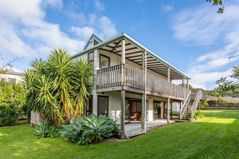 Photo of property in 10 Robyn Crescent, Hahei, Whitianga, 3591