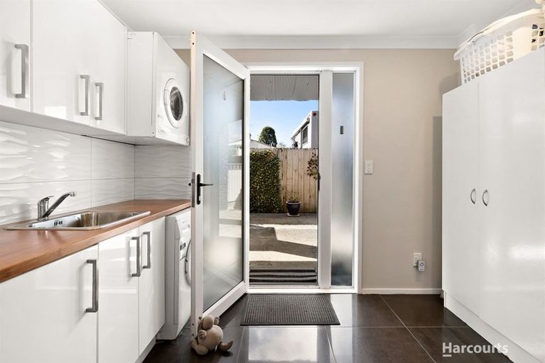 Photo of property in 19 Stella Drive, Clarks Beach, 2122