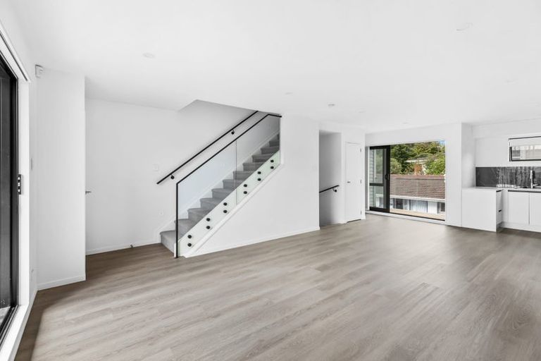 Photo of property in 4/53 Drake Street, Howick, Auckland, 2014