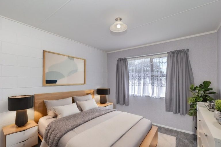 Photo of property in 72 Hokio Beach Road, Levin, 5510