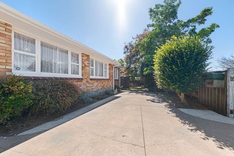 Photo of property in 91 Manu Crescent, Upper Vogeltown, New Plymouth, 4310