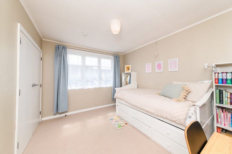 Photo of property in 5a Leicester Street, Terrace End, Palmerston North, 4410