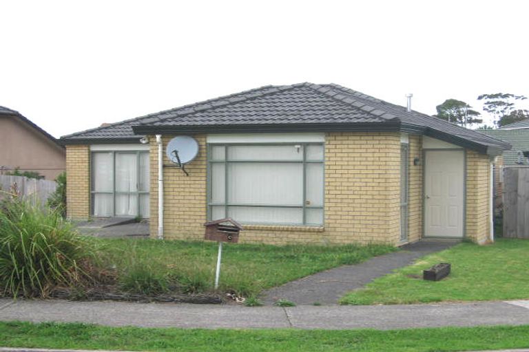 Photo of property in 4/1 Charlenne Close, Ranui, Auckland, 0612