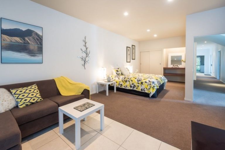 Photo of property in 2 Marina View Estate, Waikawa, Picton, 7281