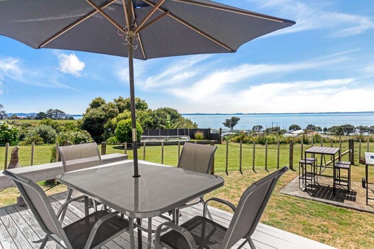 Photo of property in 499 Grahams Beach Road, Manukau Heads, Waiuku, 2684