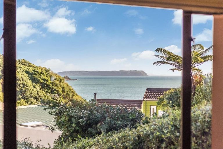 Photo of property in 3/122 Pope Street, Camborne, Porirua, 5026