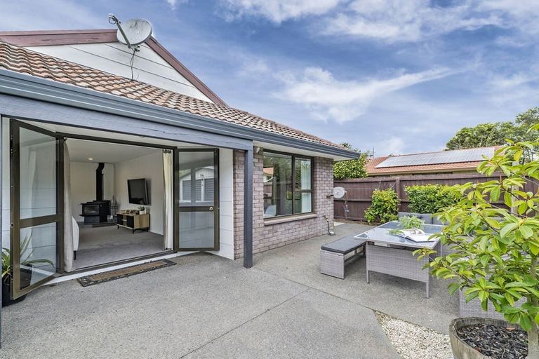 Photo of property in 24 Sabys Road, Halswell, Christchurch, 8025