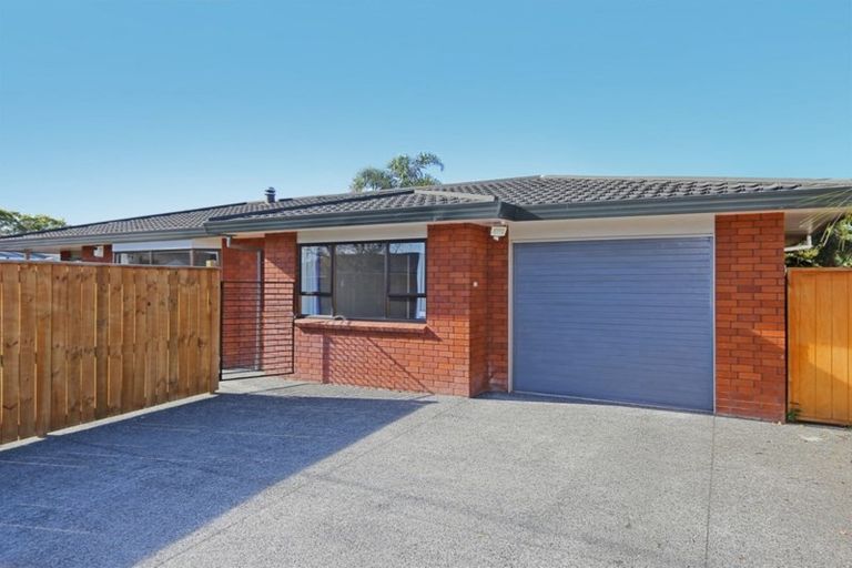 Photo of property in 77 Avondale Road, Taradale, Napier, 4112