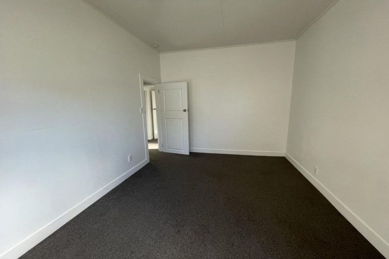 Photo of property in 8 Murray Street, Aramoho, Whanganui, 4500