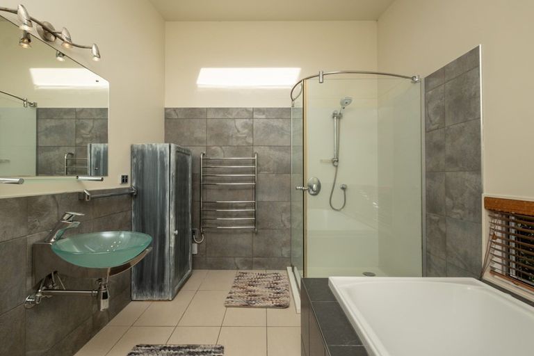 Photo of property in 56a Moana Road, Okitu, Gisborne, 4010