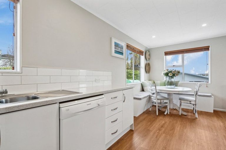 Photo of property in 445 Warspite Avenue, Ascot Park, Porirua, 5024