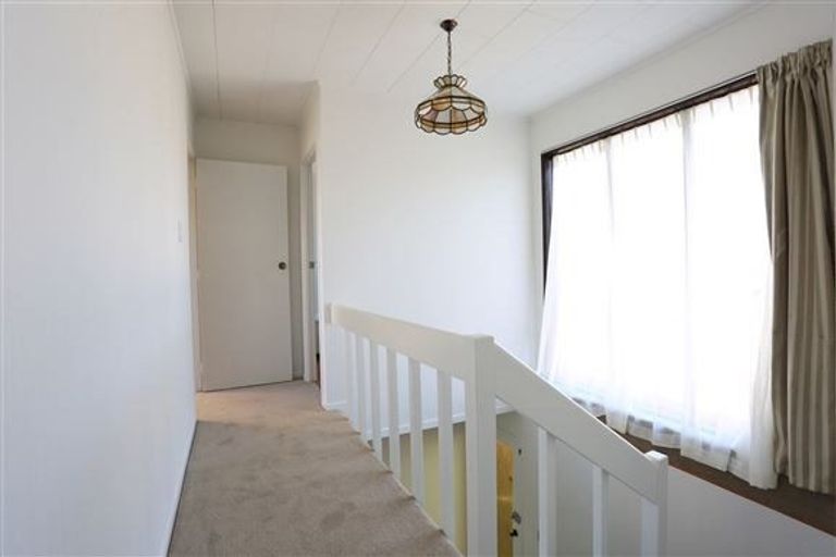 Photo of property in 4/46 Seabrook Avenue, New Lynn, Auckland, 0600