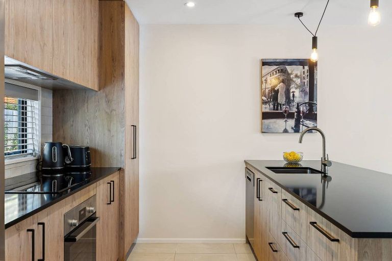 Photo of property in 4/10 Bishop Street, St Albans, Christchurch, 8014