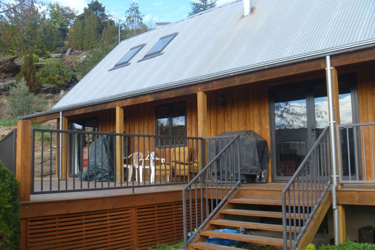 Photo of property in 24 Aronui Road, Bridge Hill, Alexandra, 9320