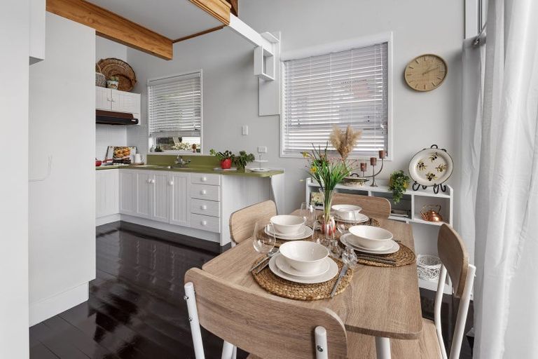 Photo of property in 52 Crawford Crescent, Te Kamo, Whangarei, 0112