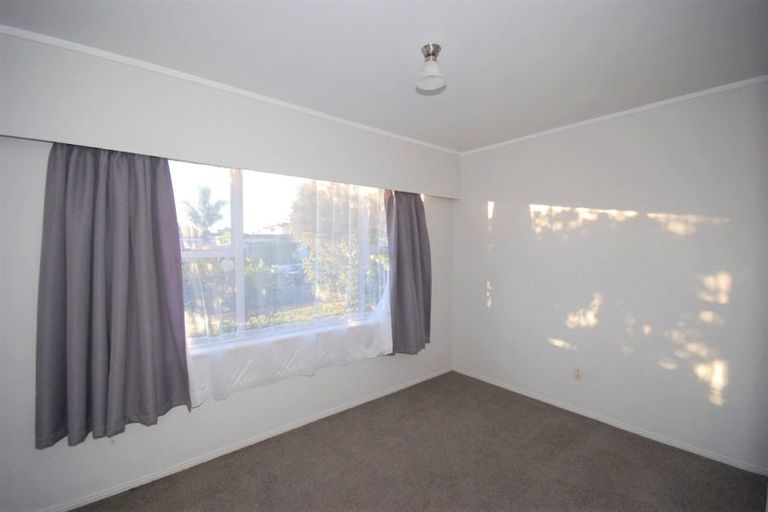 Photo of property in 1/18 Tatariki Street, Rosehill, Papakura, 2113