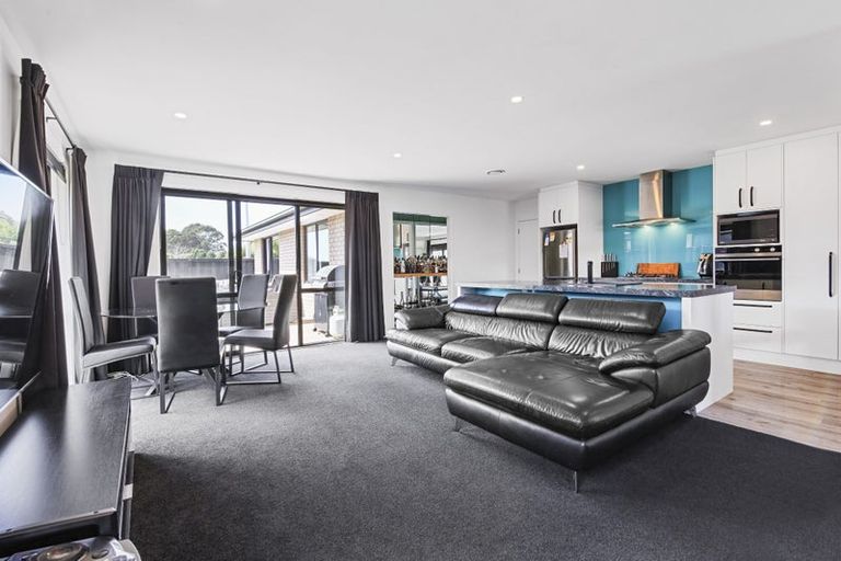 Photo of property in 11 Lock Crescent, Kaiapoi, 7630