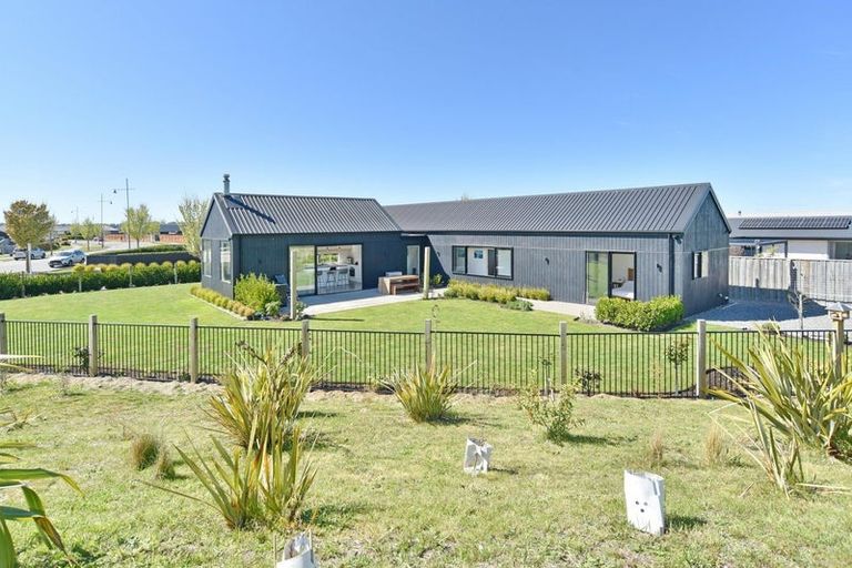 Photo of property in 27 Pahua Street, Pegasus, 7612