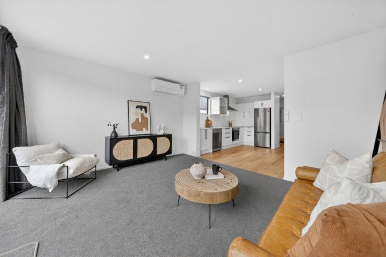 Photo of property in 3/20 Ballinger Place, Carterton, 5713