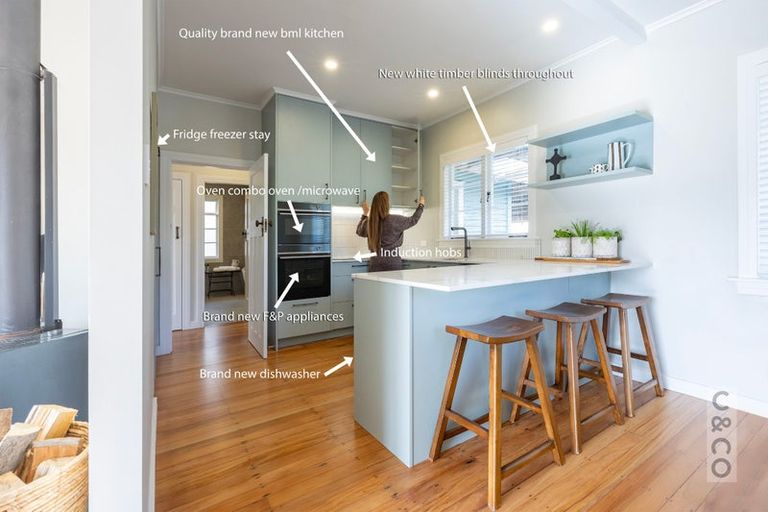 Photo of property in 29 Cambridge Road, Riverhead, 0820