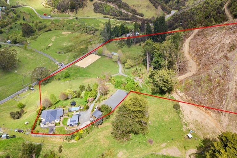 Photo of property in 780 Moonshine Hill Road, Moonshine Valley, Porirua, 5381